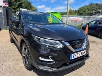 Nissan Qashqai 1.6 dCi Tekna XTRON Euro 6 (s/s) 5dr