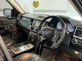 Land Rover Range Rover 4.4 TD V8 Vogue Auto 4WD Euro 5 5dr