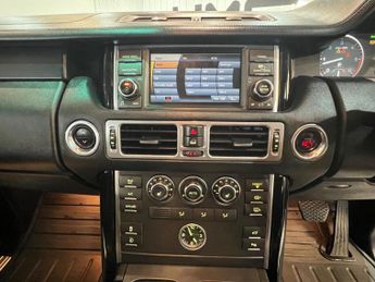 Land Rover Range Rover 4.4 TD V8 Vogue Auto 4WD Euro 5 5dr