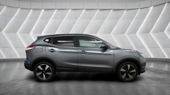 Nissan Qashqai 1.2 DIG-T N-Connecta XTRON 2WD Euro 6 (s/s) 5dr