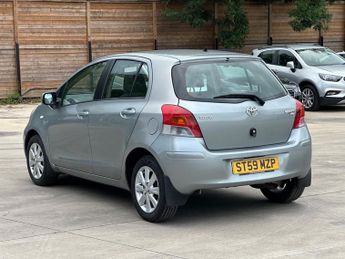 Toyota Yaris 1.33 Dual VVT-i TR Euro 4 (s/s) 5dr