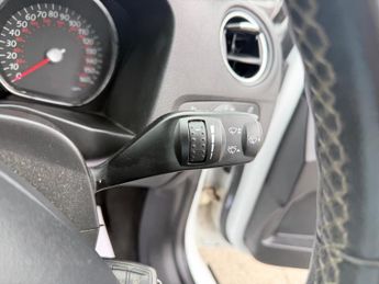 Ford Mondeo 2.0 TDCi Zetec Business Edition Euro 5 5dr