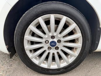 Ford Mondeo 2.0 TDCi Zetec Business Edition Euro 5 5dr