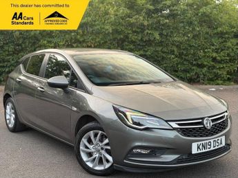 Vauxhall Astra 1.4i Turbo Tech Line Nav Auto Euro 6 (s/s) 5dr