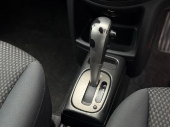 Nissan Note 1.6 16v SE 5dr