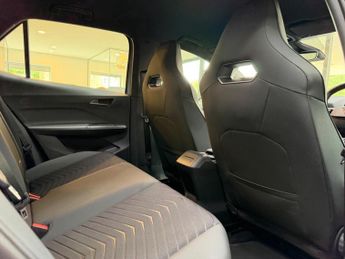 CUPRA Born 58kWh V1 Auto 5dr