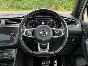 Volkswagen Tiguan 2.0 TDI R-Line DSG Euro 6 (s/s) 5dr
