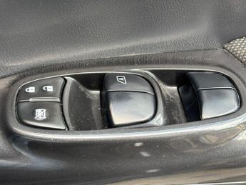 Nissan Juke 1.6 Tekna XTRON Euro 6 5dr
