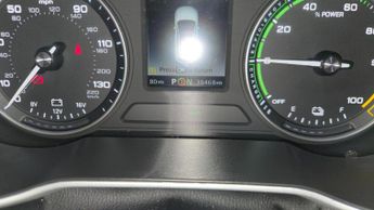 MG MG ZS 44.5kWh Exclusive Auto 5dr