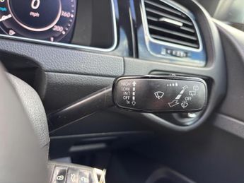 Volkswagen Golf 2.0 TSI R DSG 4Motion Euro 6 (s/s) 5dr