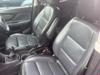 Vauxhall Mokka 1.6 SE 2WD Euro 5 (s/s) 5dr