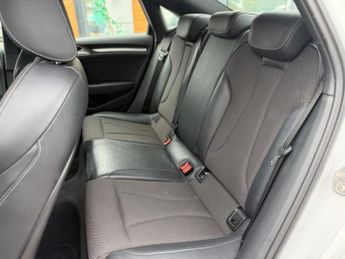 Audi A3 1.5 TFSI CoD 35 S line S Tronic Euro 6 (s/s) 4dr