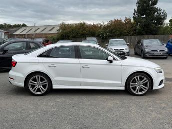 Audi A3 1.5 TFSI CoD 35 S line S Tronic Euro 6 (s/s) 4dr