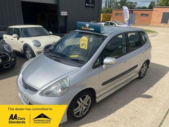 Honda Jazz 1.4 i-DSI SE Sport CVT-7 5dr