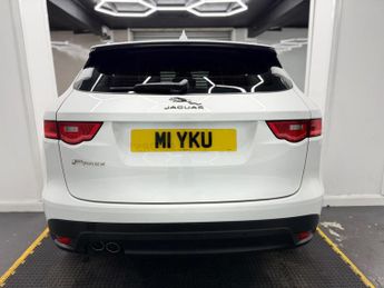Jaguar F-PACE 2.0 D180 Prestige Auto AWD Euro 6 (s/s) 5dr