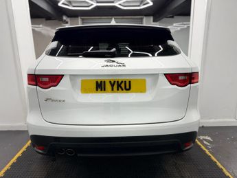 Jaguar F-PACE 2.0 D180 Prestige Auto AWD Euro 6 (s/s) 5dr