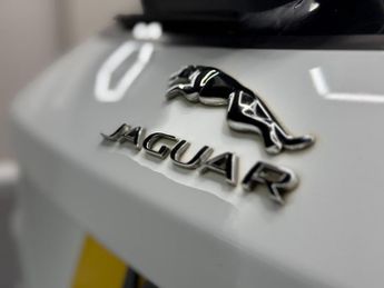 Jaguar F-PACE 2.0 D180 Prestige Auto AWD Euro 6 (s/s) 5dr