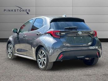 Toyota Yaris 1.5 VVT-h Design Hatchback 5dr Petrol Hybrid E-CVT Euro 6 (s/s) 