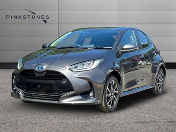 Toyota Yaris 1.5 VVT-h Design Hatchback 5dr Petrol Hybrid E-CVT Euro 6 (s/s) 