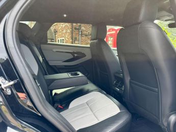 Land Rover Range Rover Evoque 2.0 P250 MHEV R-Dynamic SE Auto 4WD Euro 6 (s/s) 5dr