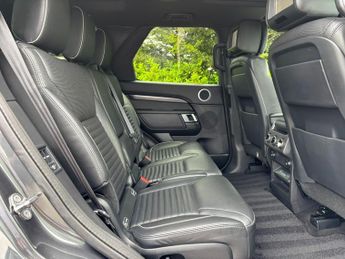 Land Rover Discovery 3.0 SD V6 HSE Luxury Auto 4WD Euro 6 (s/s) 5dr