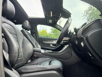 Mercedes-Benz EQC EQC 400 80kWh AMG Line (Premium Plus) Auto 4MATIC 5dr