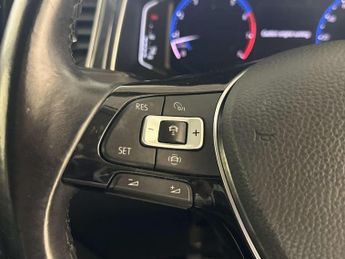 Volkswagen T-Roc 1.5 TSI GPF EVO SEL SUV 5dr Petrol Manual Euro 6 (s/s) (150 ps)