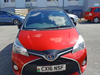 Toyota Yaris 1.5 VVT-h Design E-CVT Euro 6 5dr