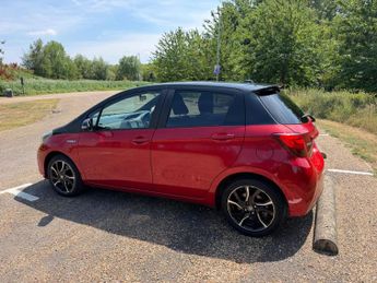 Toyota Yaris 1.5 VVT-h Design E-CVT Euro 6 5dr