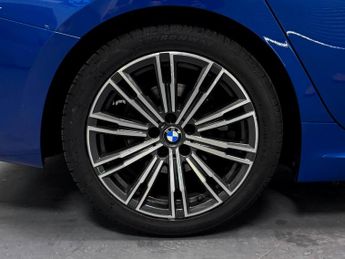 BMW 3 Series 320i M Sport Saloon