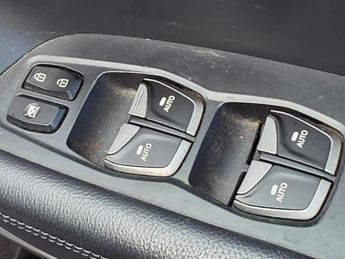 Hyundai Santa Fe 2.2 CRDi Premium SE SUV 5dr Diesel Auto 4WD Euro 5 (7 seat) (194