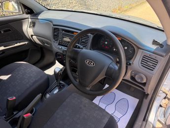 Kia Rio 1.4 Ice 5dr