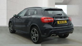 Mercedes-Benz GLA 2.1 GLA220d AMG Line (Premium Plus) 7G-DCT 4MATIC Euro 6 (s/s) 5