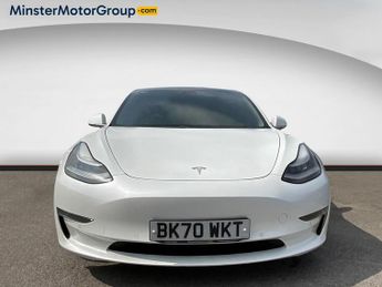 Tesla Model 3 LONG RANGE AWD