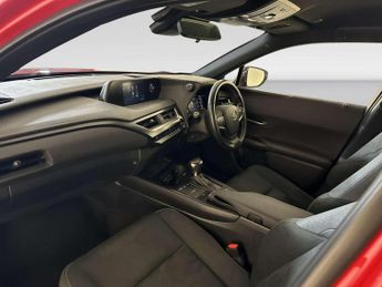 Lexus UX 2.0 250h SUV 5dr Petrol Hybrid E-CVT Euro 6 (s/s) (184 ps)
