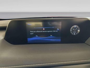 Lexus UX 2.0 250h SUV 5dr Petrol Hybrid E-CVT Euro 6 (s/s) (184 ps)