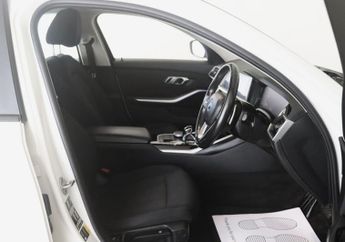 BMW 3 Series 2.0 330e 12kWh SE Pro Auto Euro 6 (s/s) 4dr