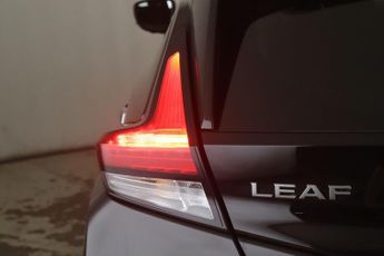 Nissan Leaf 39kWh N-Connecta Auto 5dr