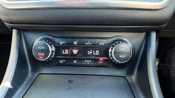 Mercedes-Benz GLA 2.1 GLA220d AMG Line (Premium) 7G-DCT 4MATIC Euro 6 (s/s) 5dr