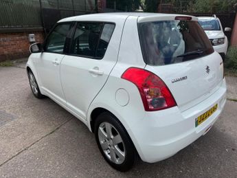 Suzuki Swift 1.5 SZ4 5dr