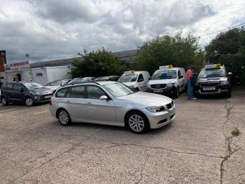 BMW 3 Series 2.0 320i SE Touring Auto Euro 4 5dr