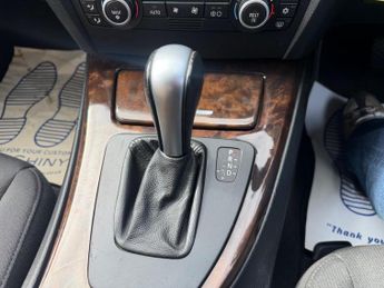 BMW 3 Series 2.0 320i SE Touring Auto Euro 4 5dr