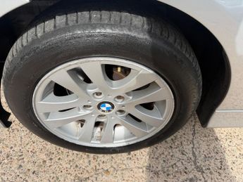 BMW 3 Series 2.0 320i SE Touring Auto Euro 4 5dr