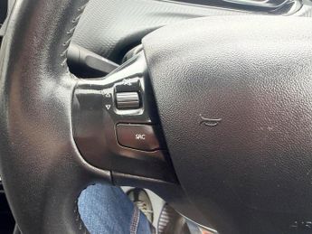Peugeot 208 1.2 PureTech Active Euro 6 (s/s) 5dr