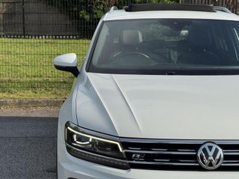 Volkswagen Tiguan 2.0 TDI BlueMotion Tech R-Line DSG 4Motion Euro 6 (s/s) 5dr