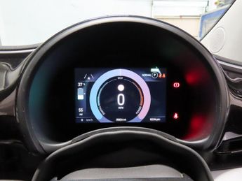 Fiat 500e 42kWh Icon Auto 3dr