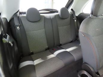Fiat 500e 42kWh Icon Auto 3dr