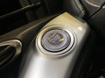 Fiat 500e 42kWh Icon Auto 3dr