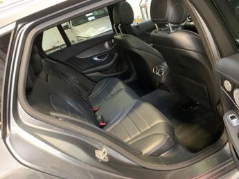 Mercedes-Benz C Class 2.1 C250d AMG Line (Premium Plus) G-Tronic+ Euro 6 (s/s) 5dr