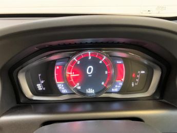 Volvo XC60 2.0 D4 R-Design Nav Auto Euro 6 (s/s) 5dr